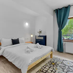 Homestay Отопени