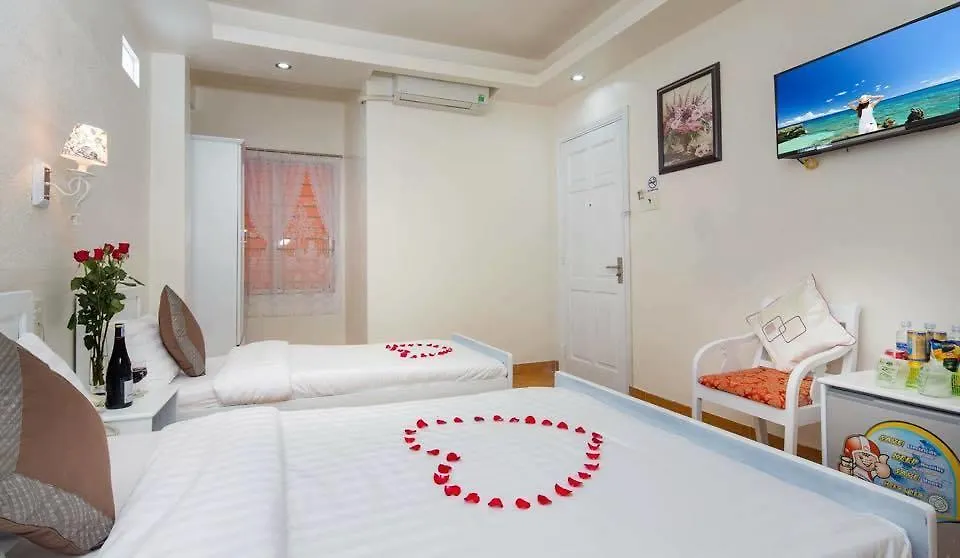 Ken Hotel Нячанг