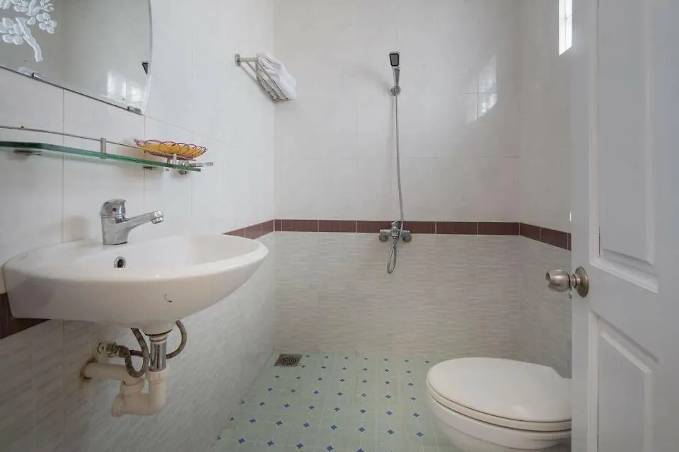 Ken Hotel Нячанг